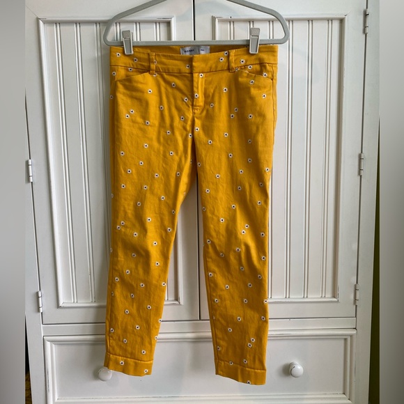 Yellow flower pants! - Picture 1 of 3